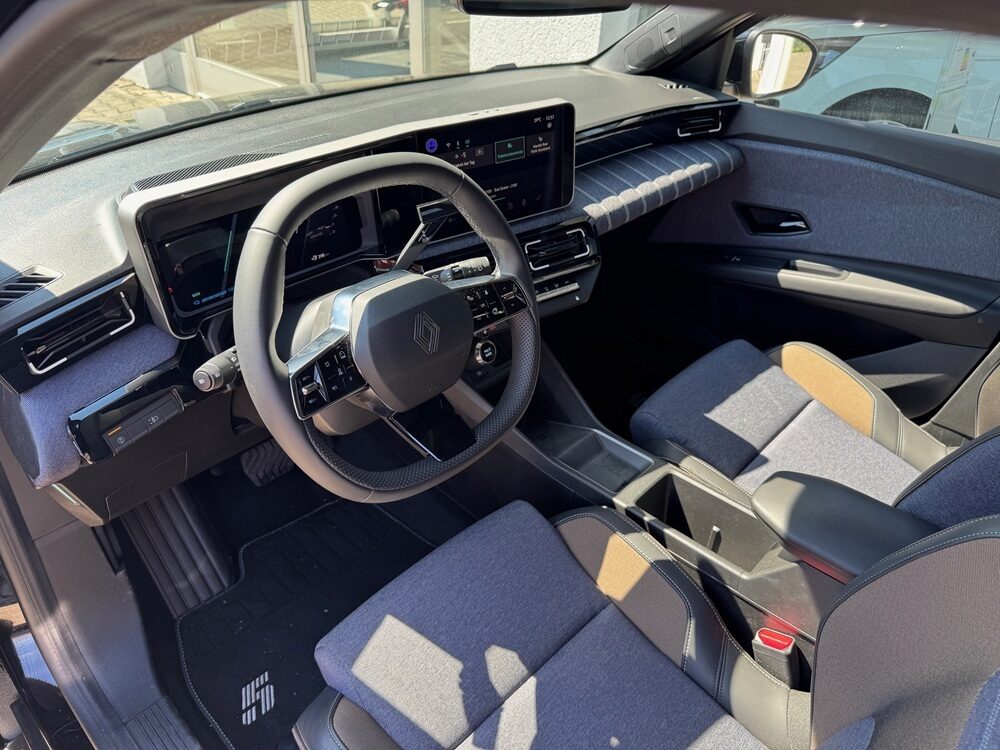 Renault 5 E-Tech Comfort Range techno