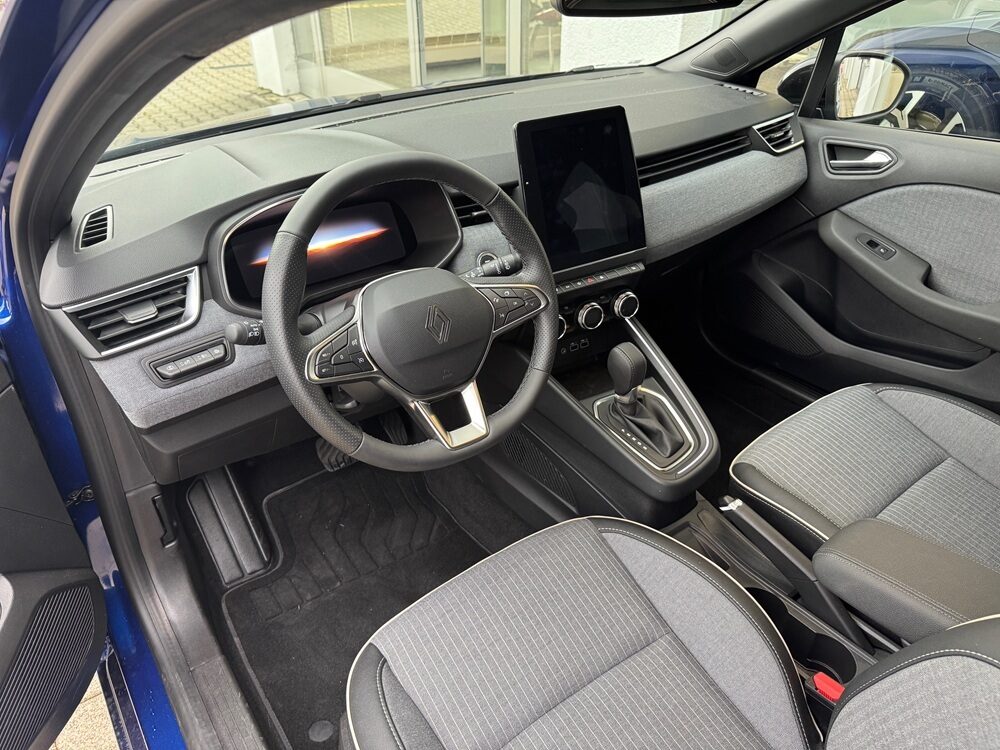 Renault Clio 1.6 E-Tech techno